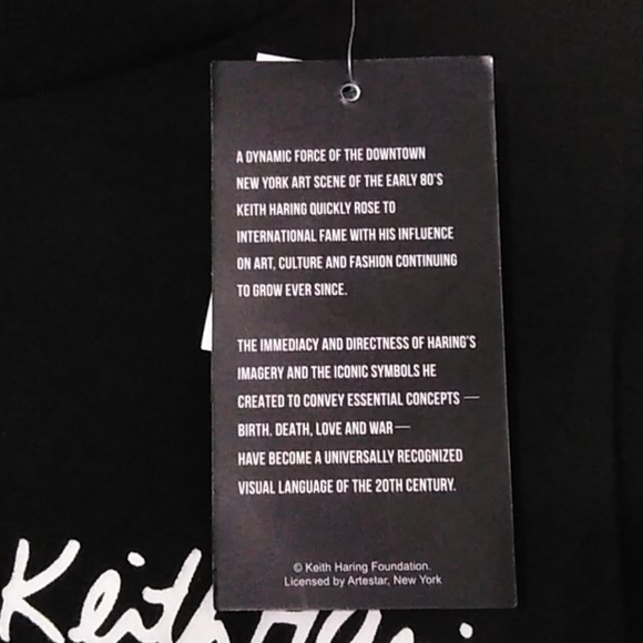 NWT! Keith Haring Black & White Barking Dog Long Sleeve - Picture 5 of 6